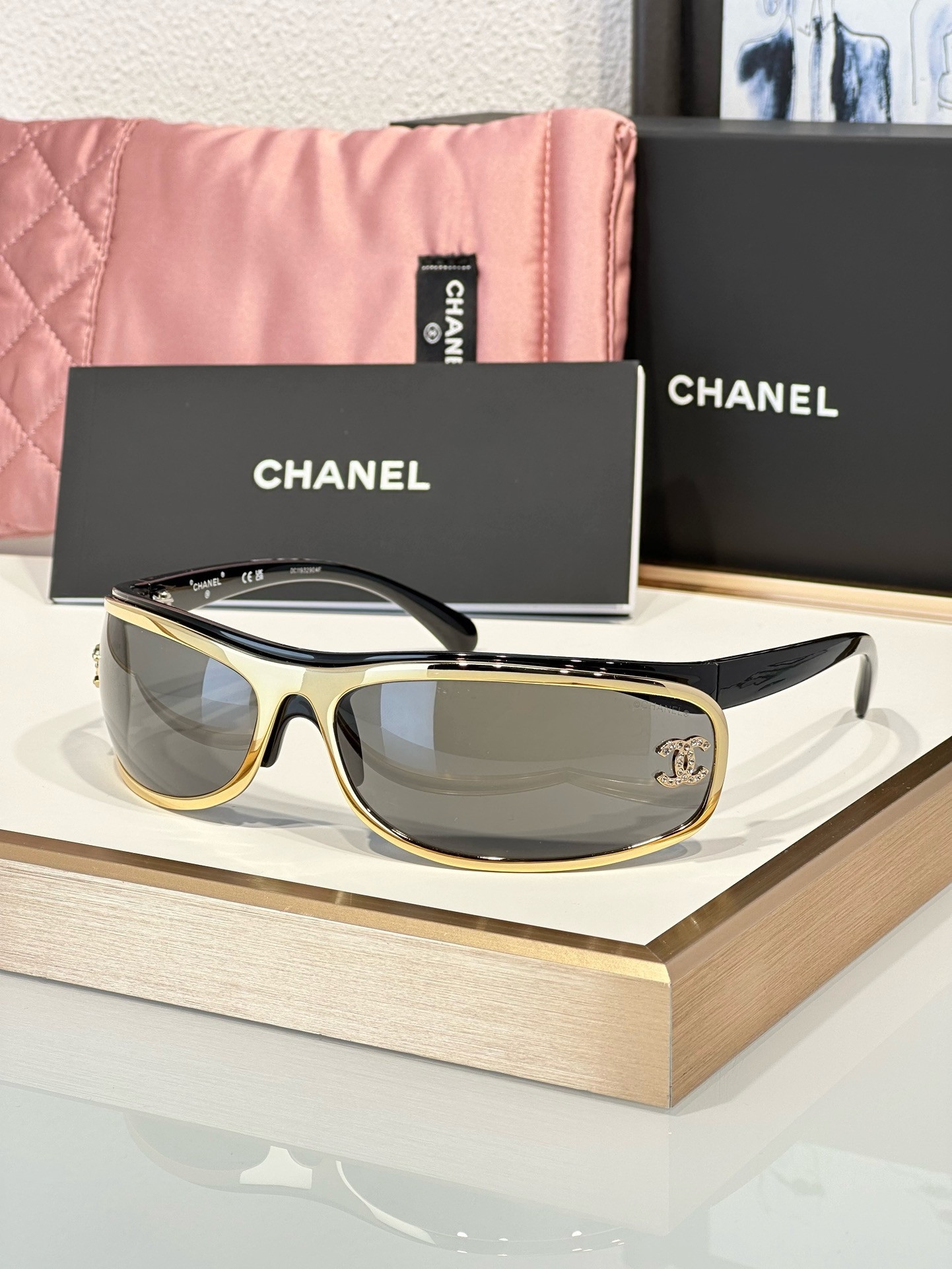 Chanel Glasses coco neige 71557