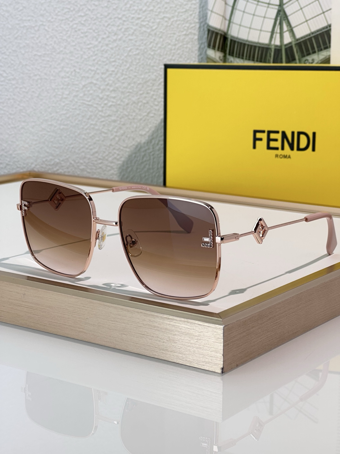 Fendi Glasses FE40149U 58-19-140
