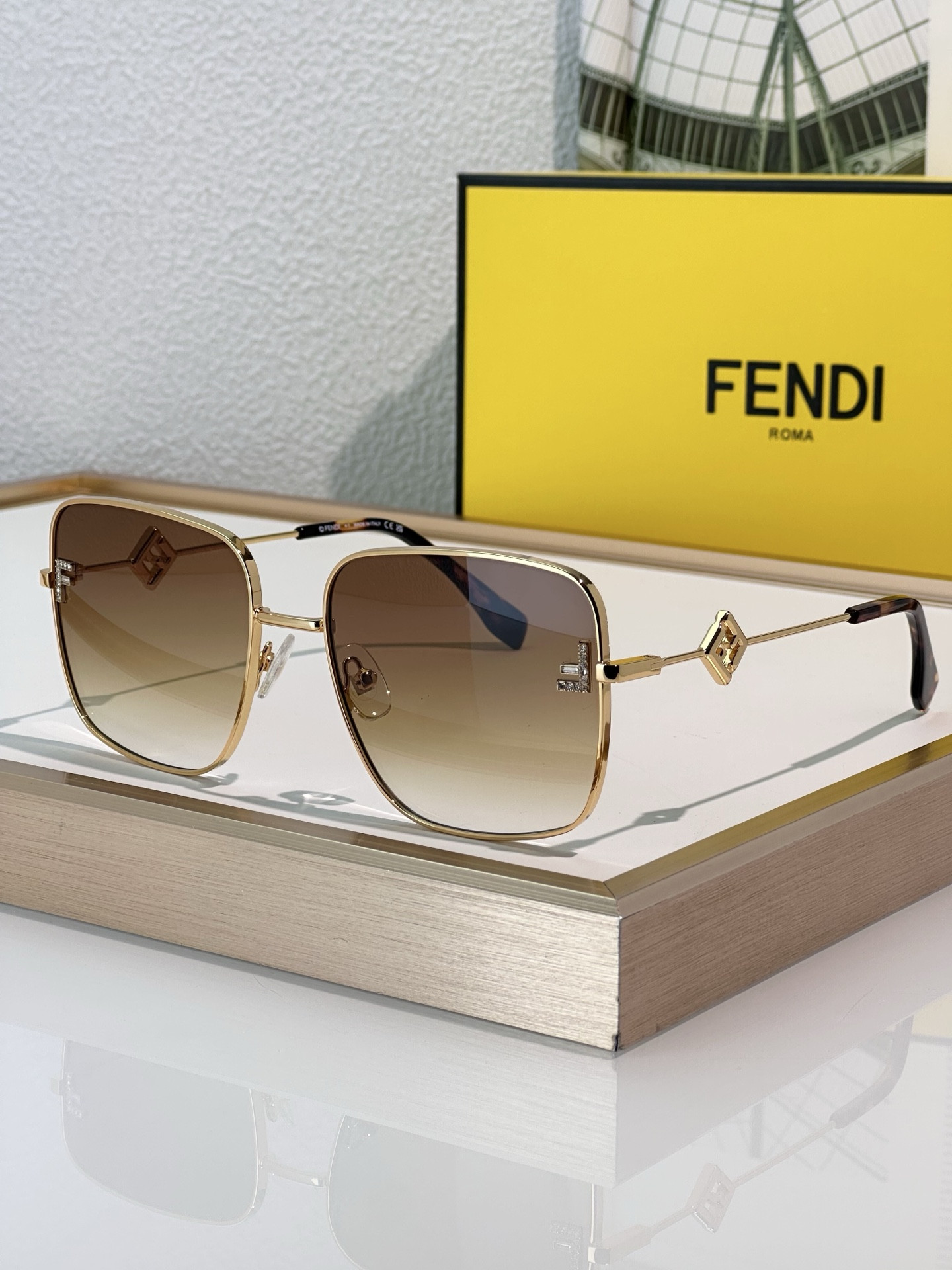 Fendi Glasses FE40149U 58-19-140