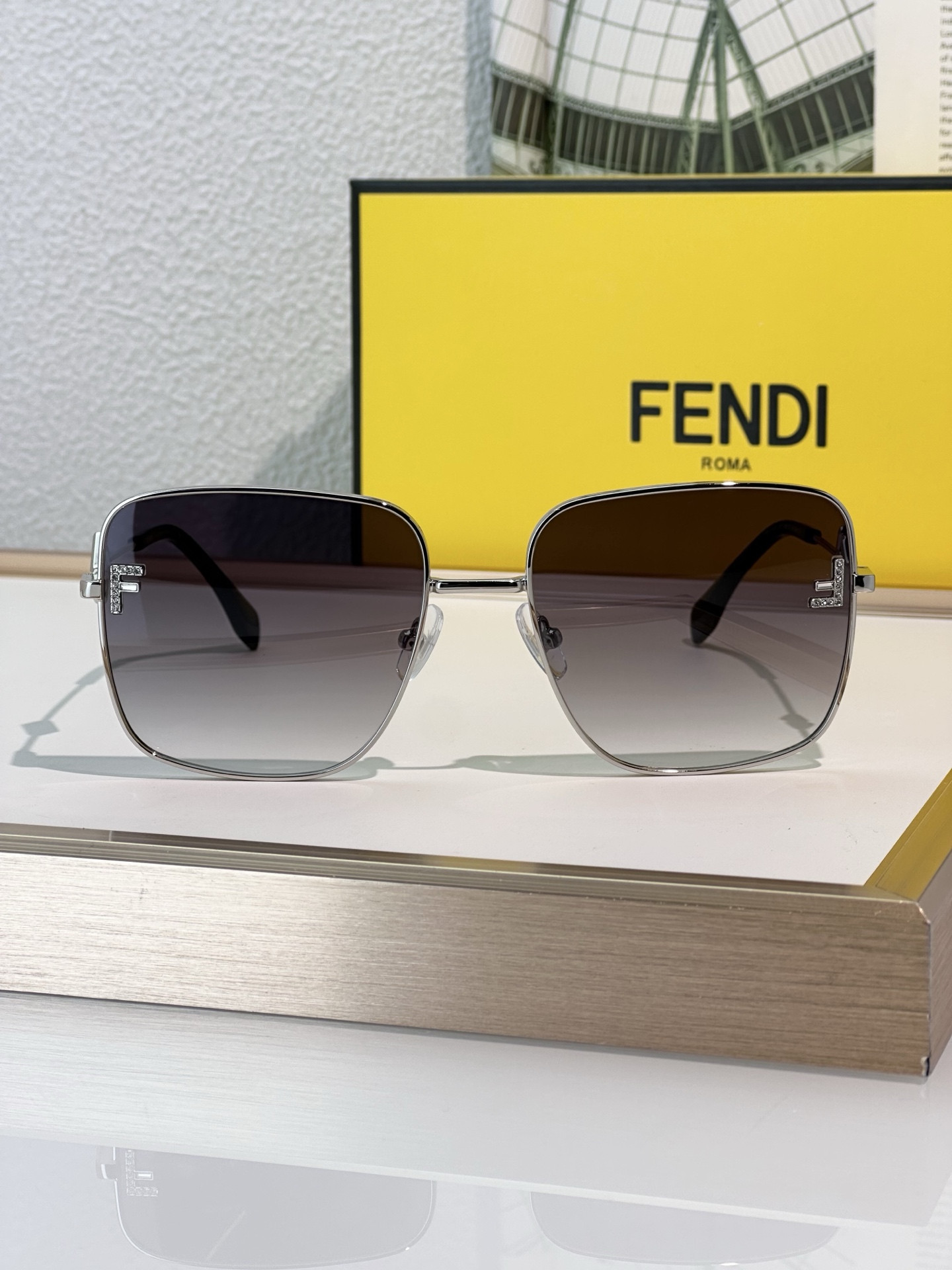 Fendi Glasses FE40149U 58-19-140