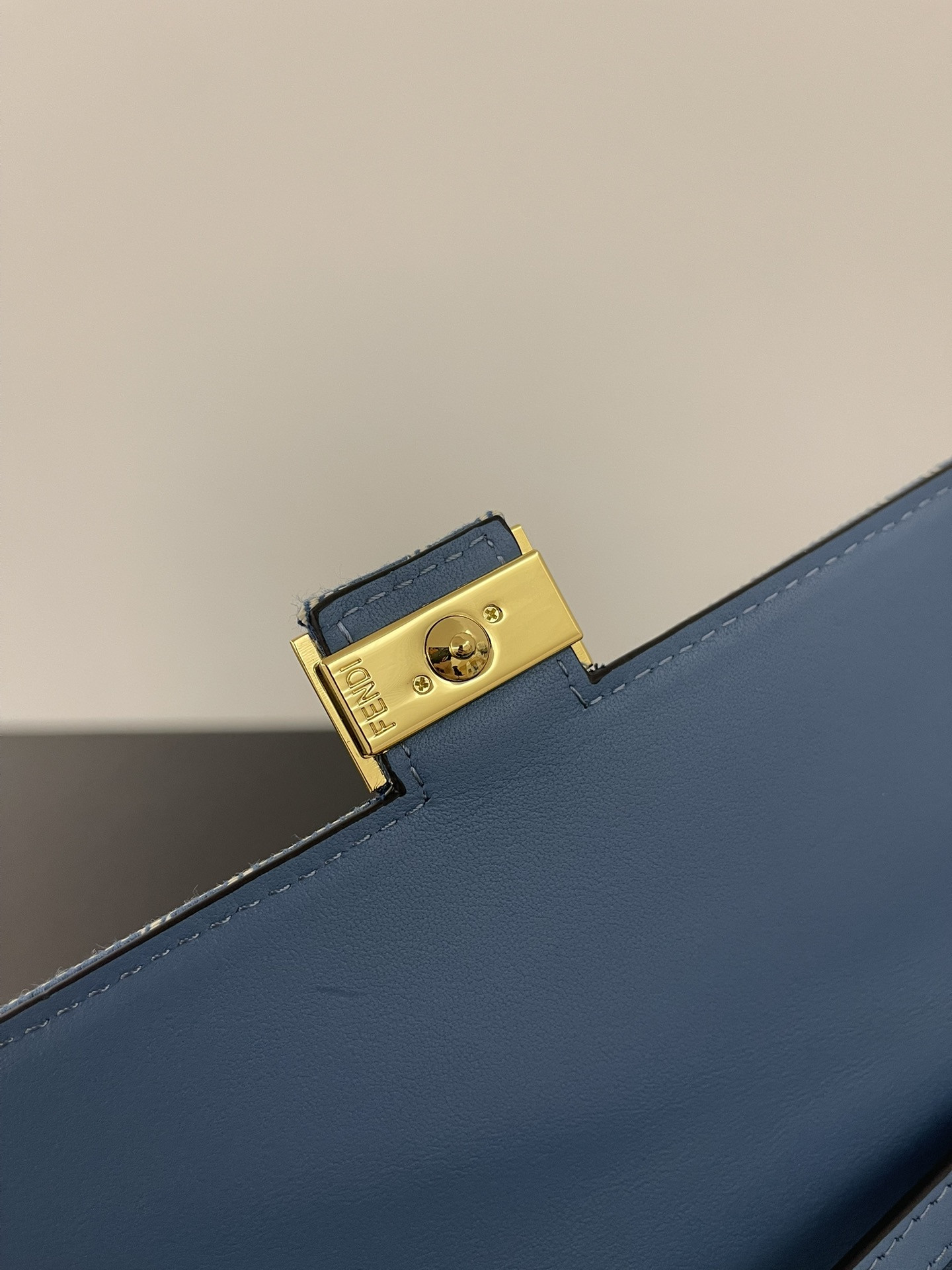 Fendi baguette Blue denim effect FF jacquard bag 15x6x27 cm