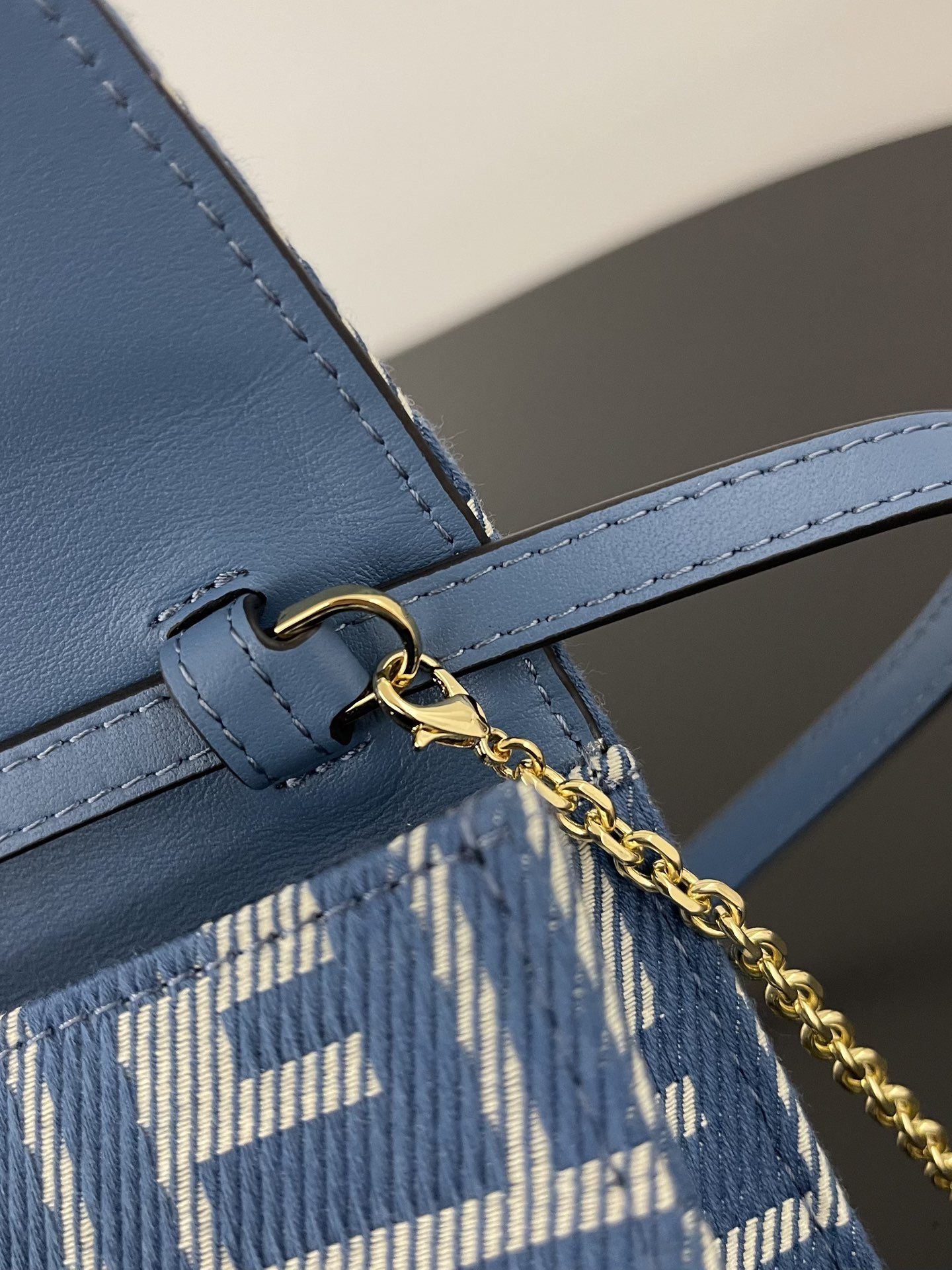 Fendi baguette Blue denim effect FF jacquard bag 15x6x27 cm