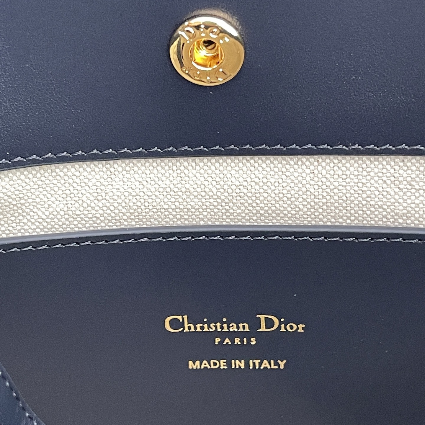 Dior Small Signature Bucket Bag 21x19x11cm