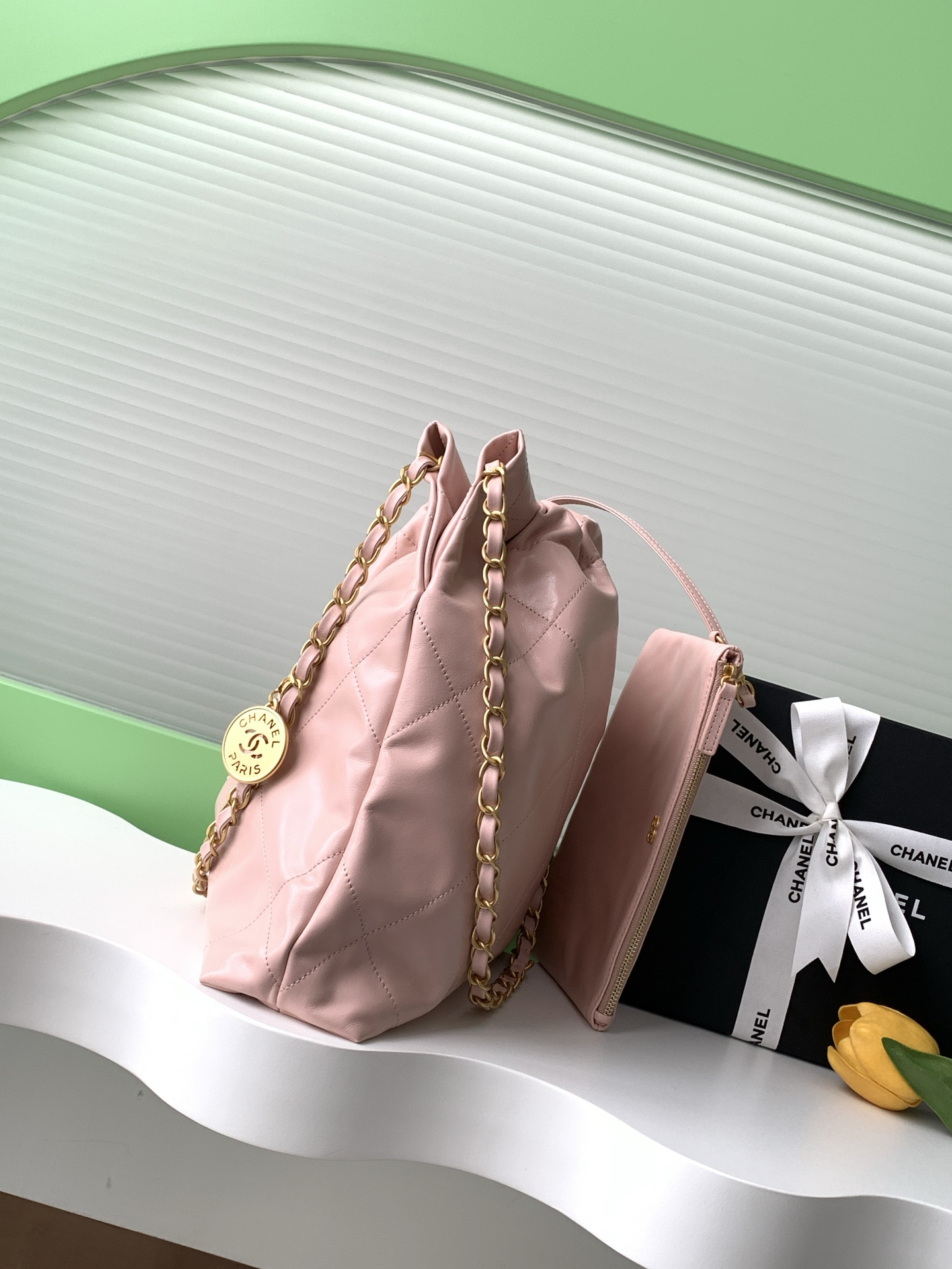 CHANEL 22 SMALL HANDBAG AS3260 35x37x7cm