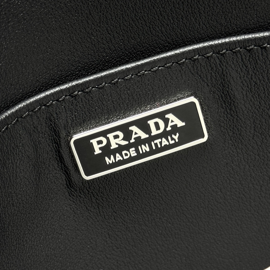 Prada Small Cleo brushed leather shoulder bag with flap 15.5x22x4cm