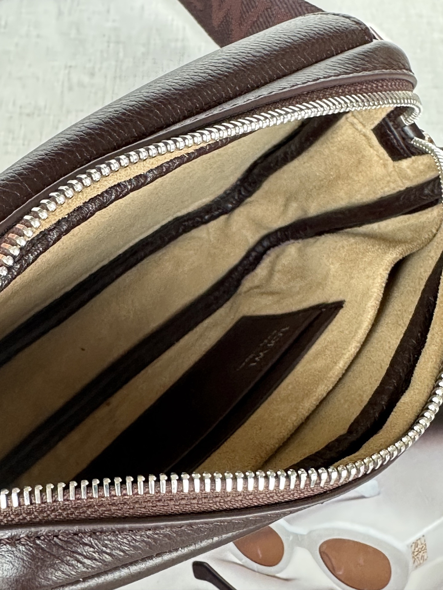 Loewe Small Pebble messenger bag in supple grained calfskin 12.5x20x6cm