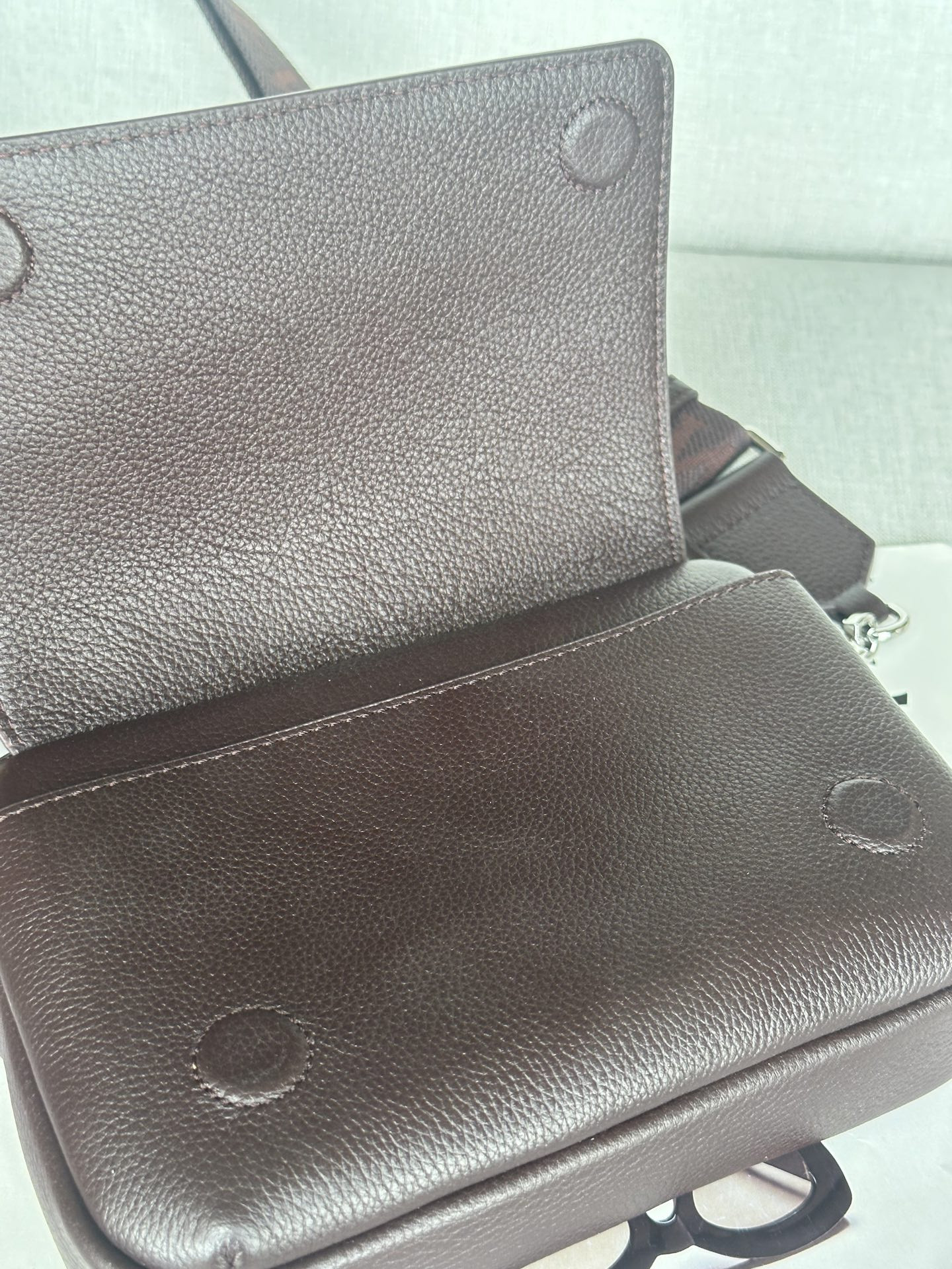 Loewe Small Pebble messenger bag in supple grained calfskin 12.5x20x6cm