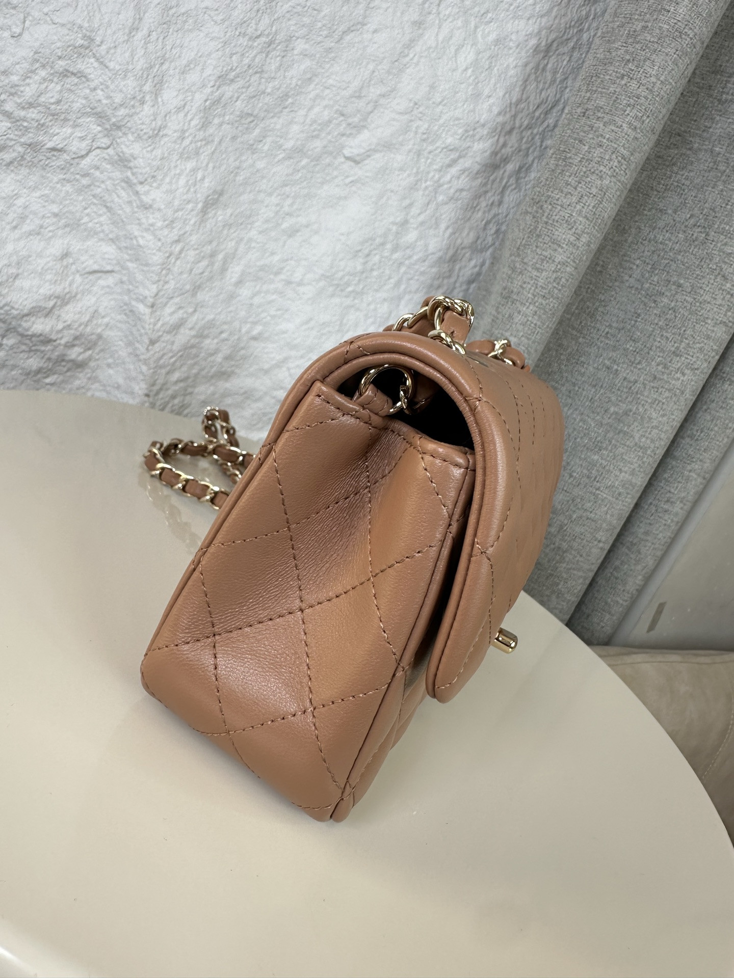 Chanel Mini Flap Bag 20x12x6cm