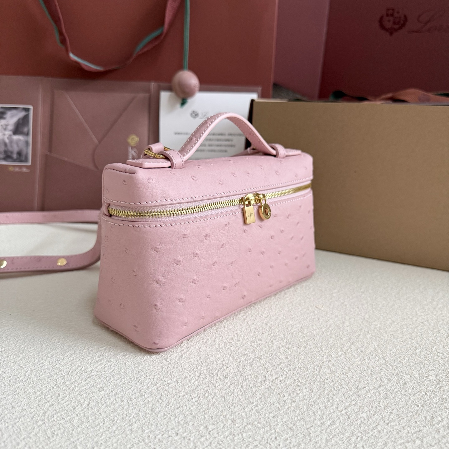 Loro Piana Extra Pocket L19 Ostrich-grained Leather 11 x 19 x 6.5 cm