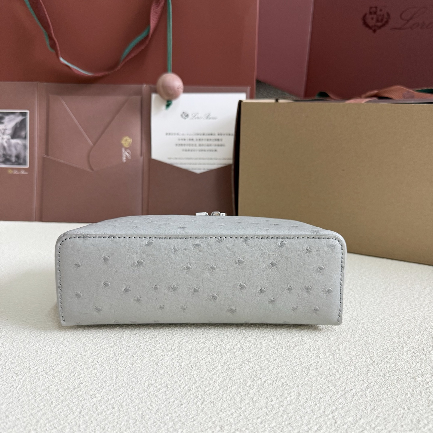 Loro Piana Extra Pocket L19 Ostrich-grained Leather 11 x 19 x 6.5 cm