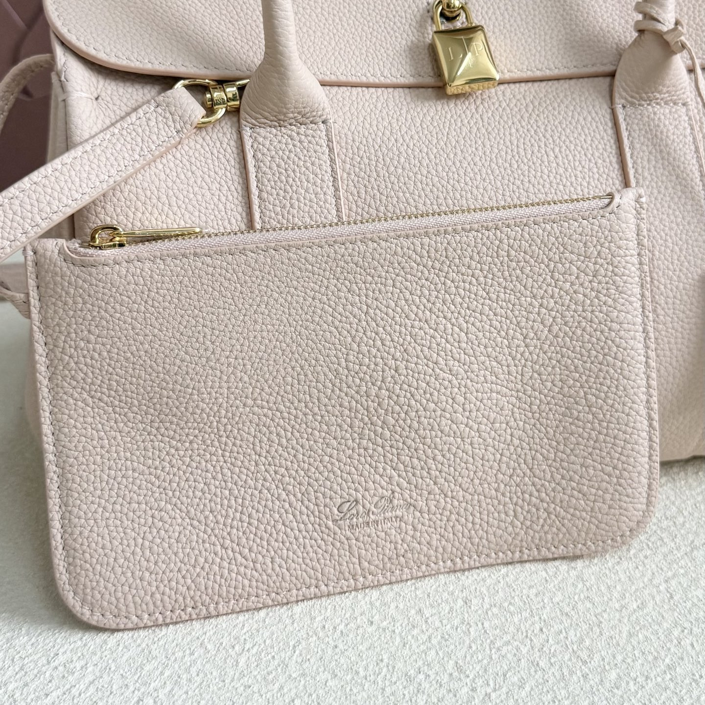 Loro Piana Loom Bag L25 Grained Calfskin 25x18x12.5cm