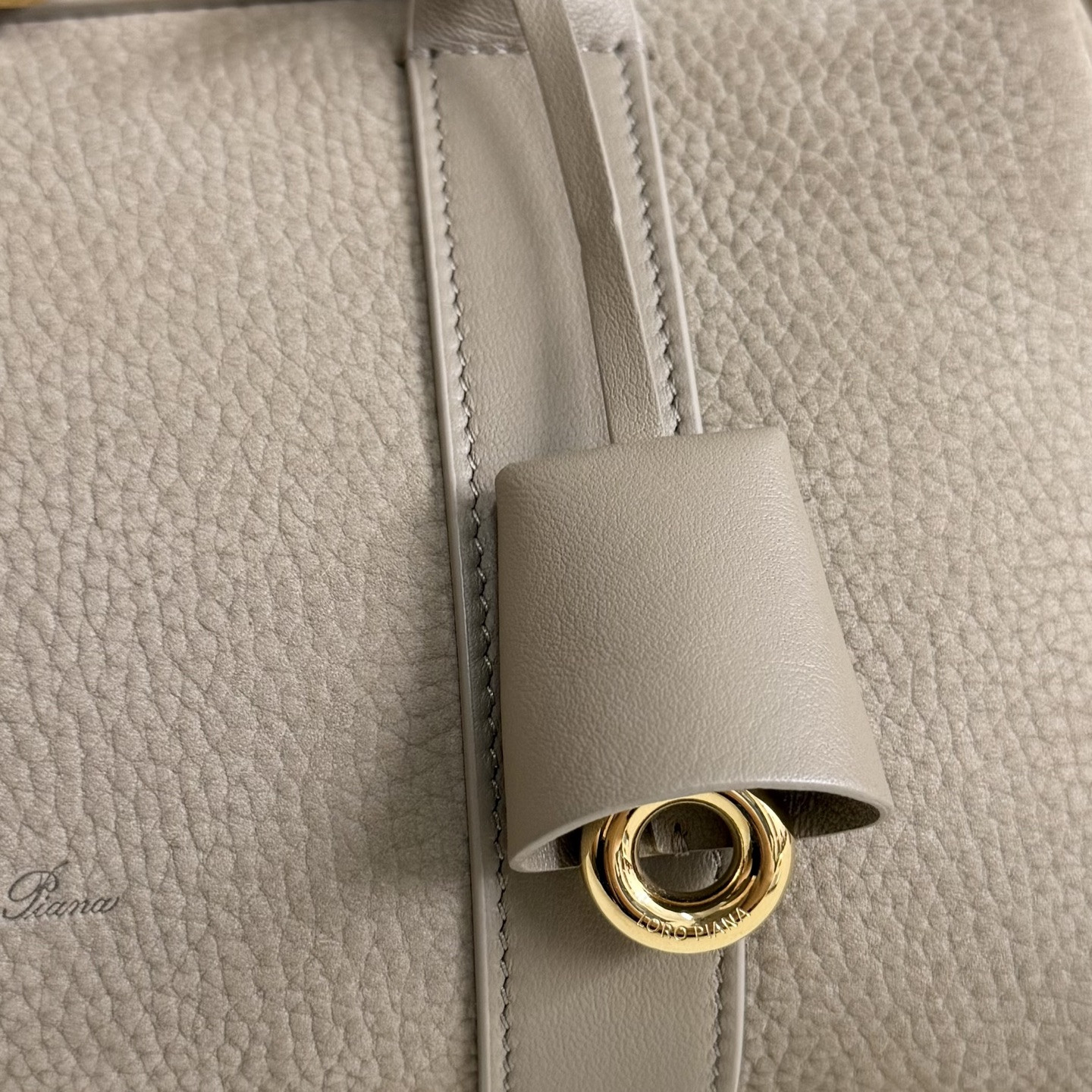 Loro Piana Loom L25 Calfskin 25x18x12.5cm