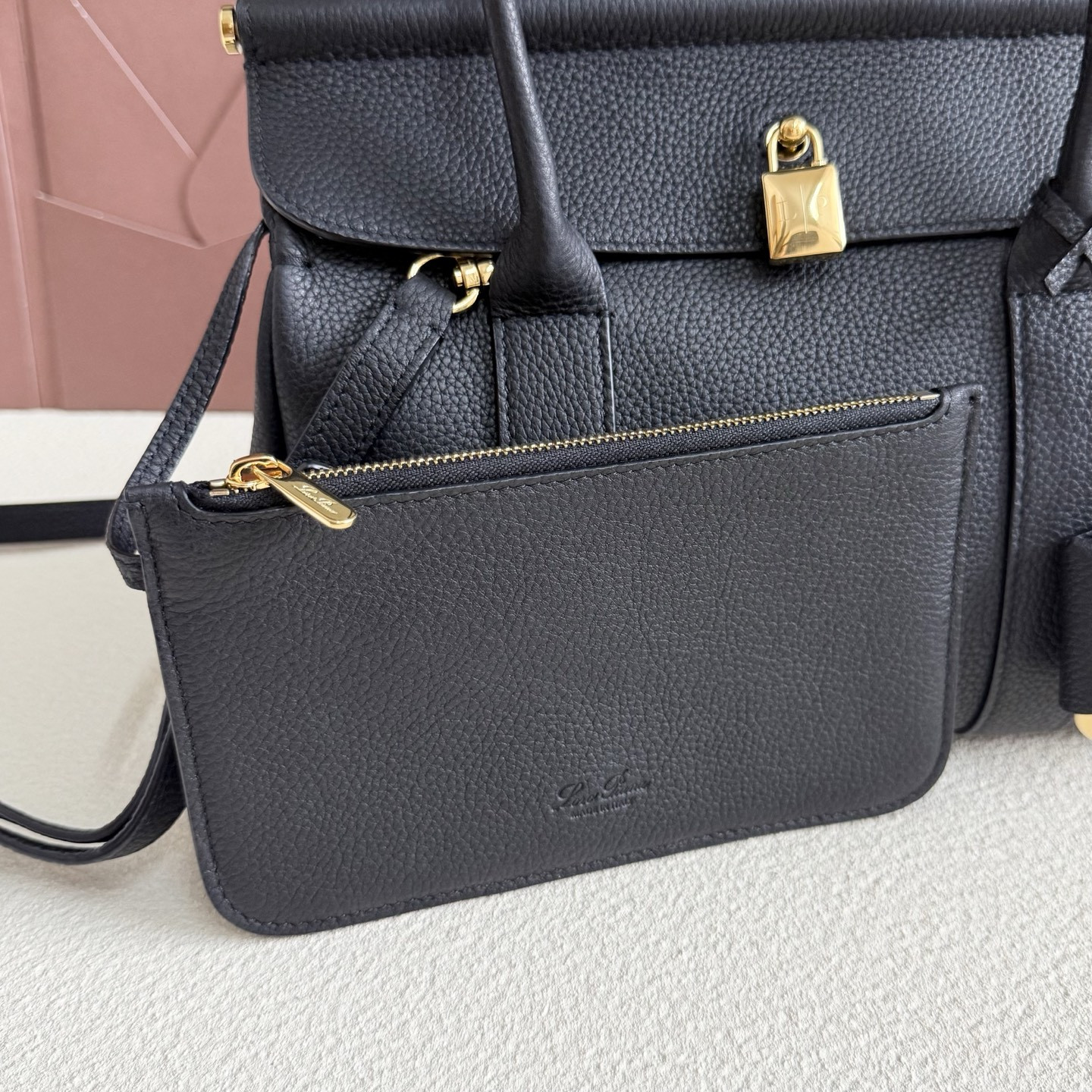 Loro Piana Loom L25 Calfskin 25x18x12.5cm