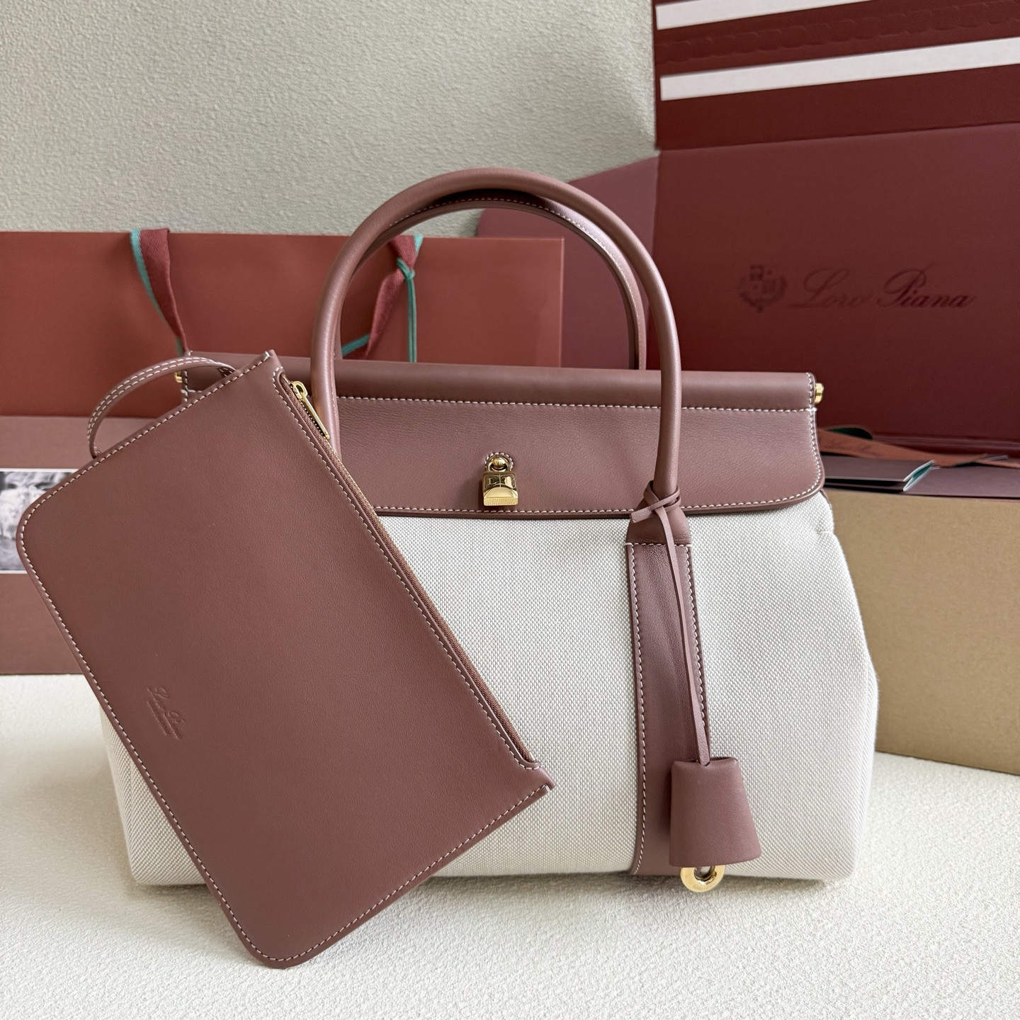 Loro Piana Loom L32 33x23x18cm