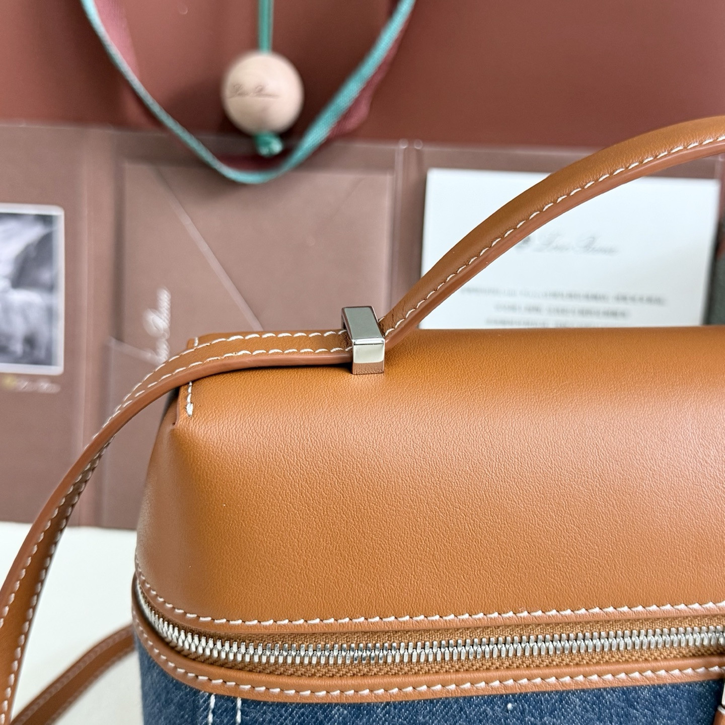 Loro Piana Extra Pocket L27 16x27x10cm