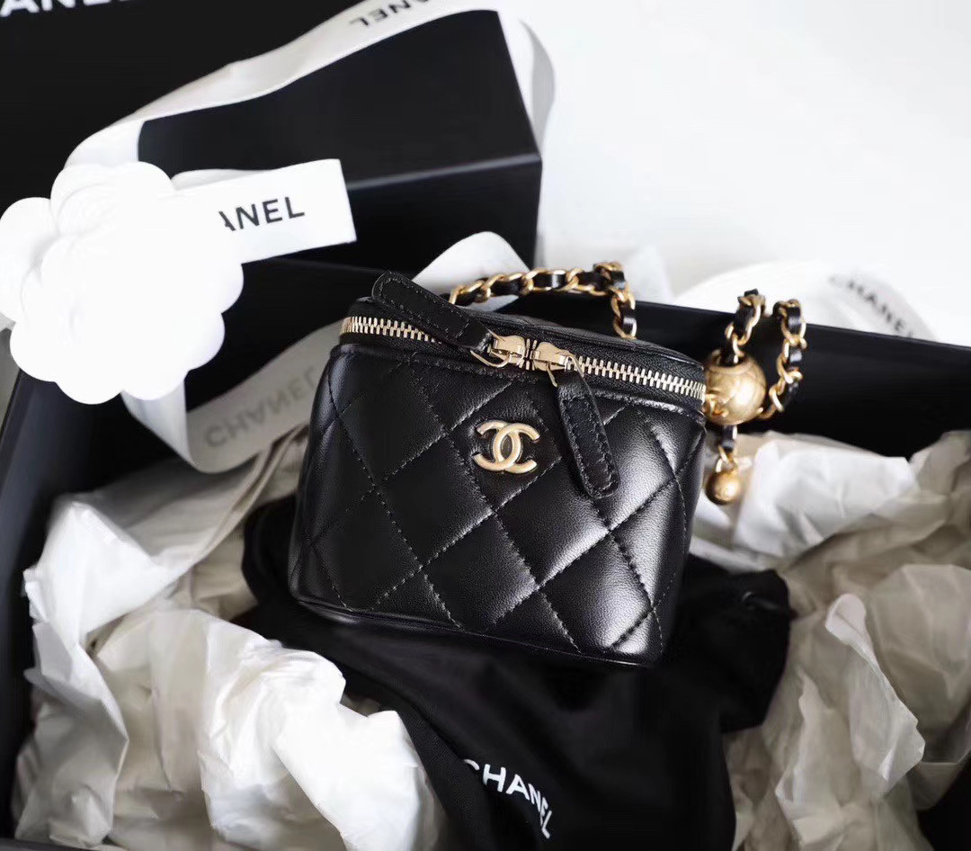 Chanel MINI box BAG